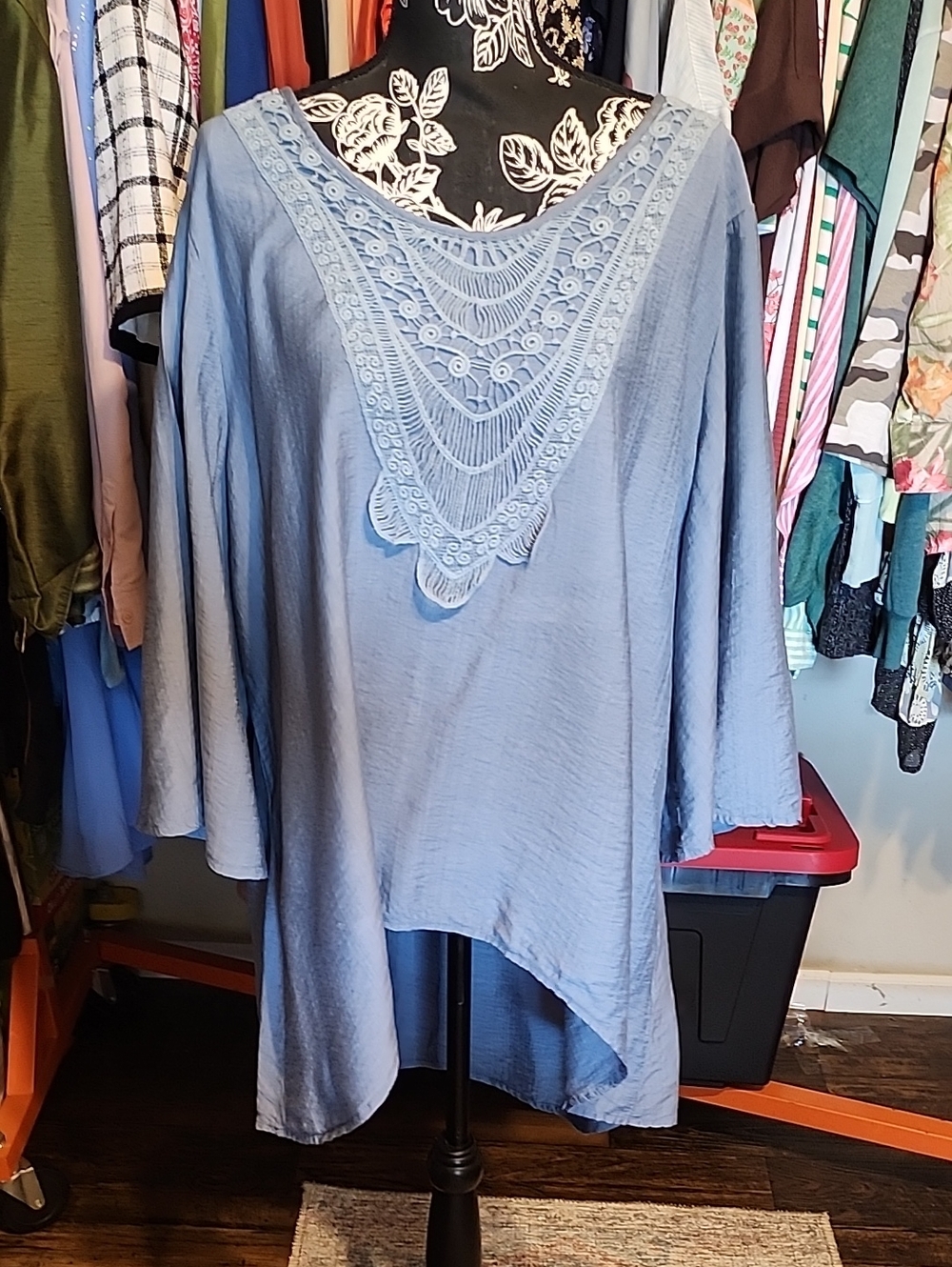 SHEIN Light Blue Lace-Trim Tunic Top